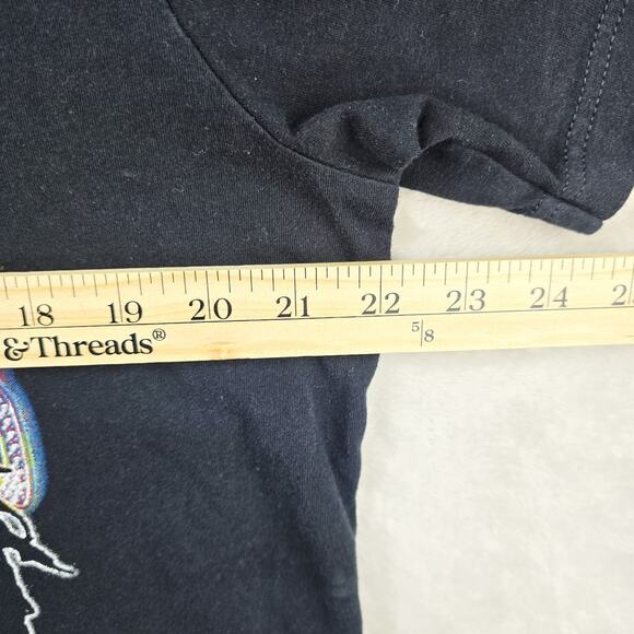 Lovers & Friends Las Vegas 2022 Concert Shirt XL Usher Lauryn Hill TLC Rap Tee - Picture 7 of 8